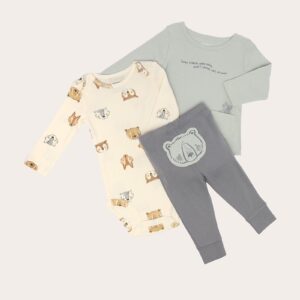 Enxoval bebê conjunto longo 3 peças bordado urso + caixa de presente P nuvens multicor | Carter's